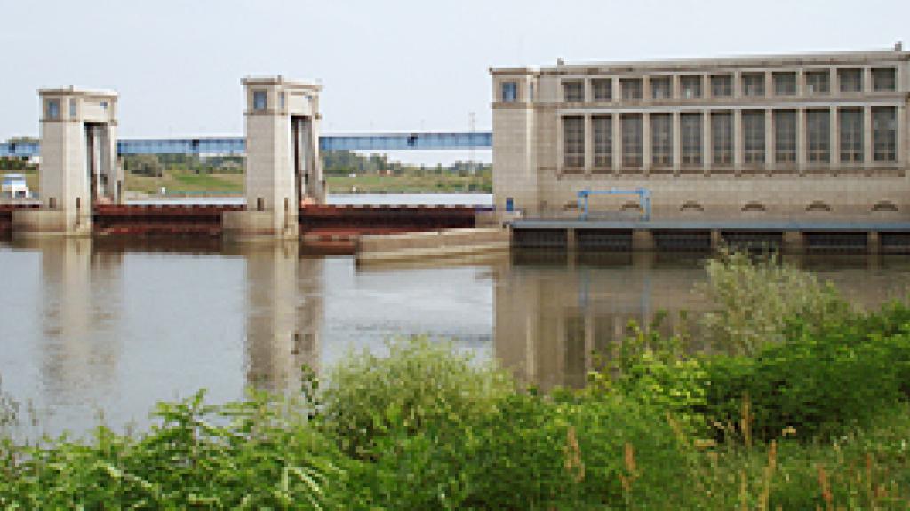 a bridge over a body of water